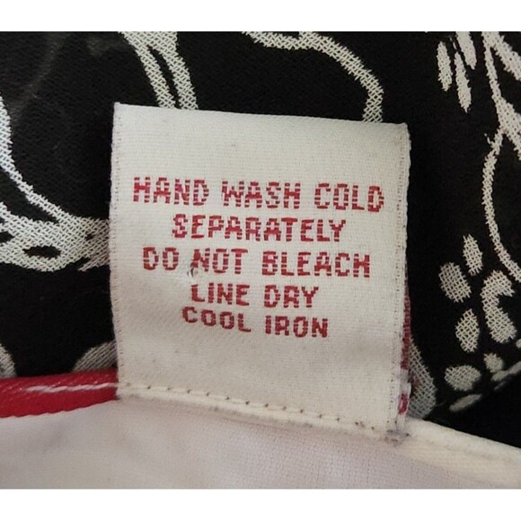 JM Woman Collection Skirt Size 18W Black White Floral Side Zip Flattering EUC - Picture 6 of 6